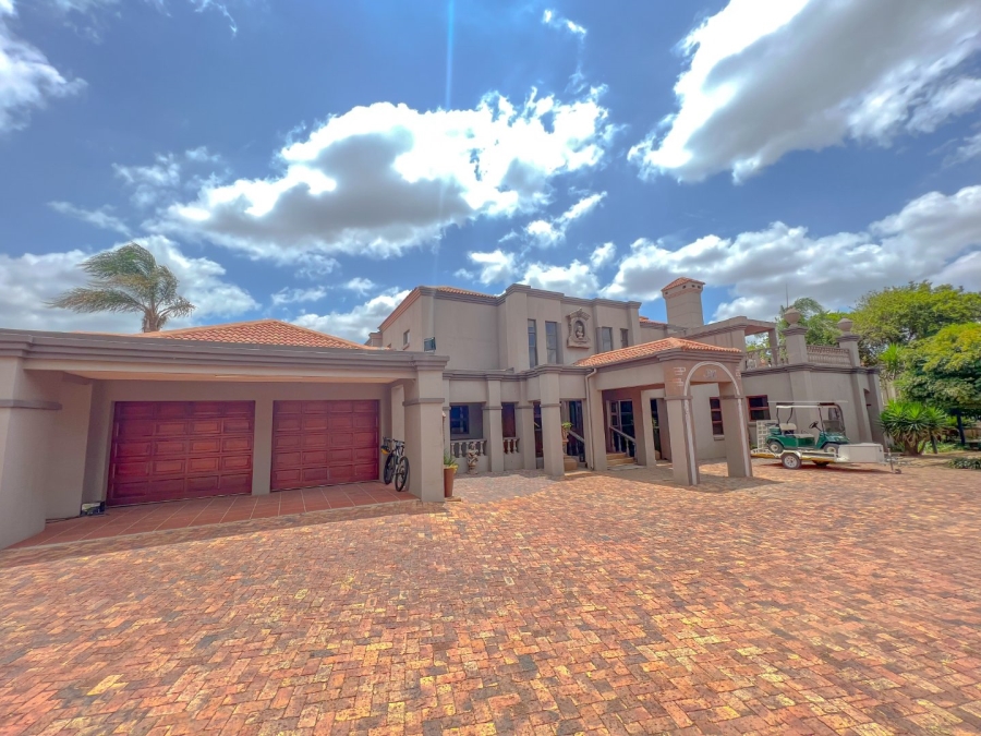 5 Bedroom Property for Sale in Maraldi Estate Free State